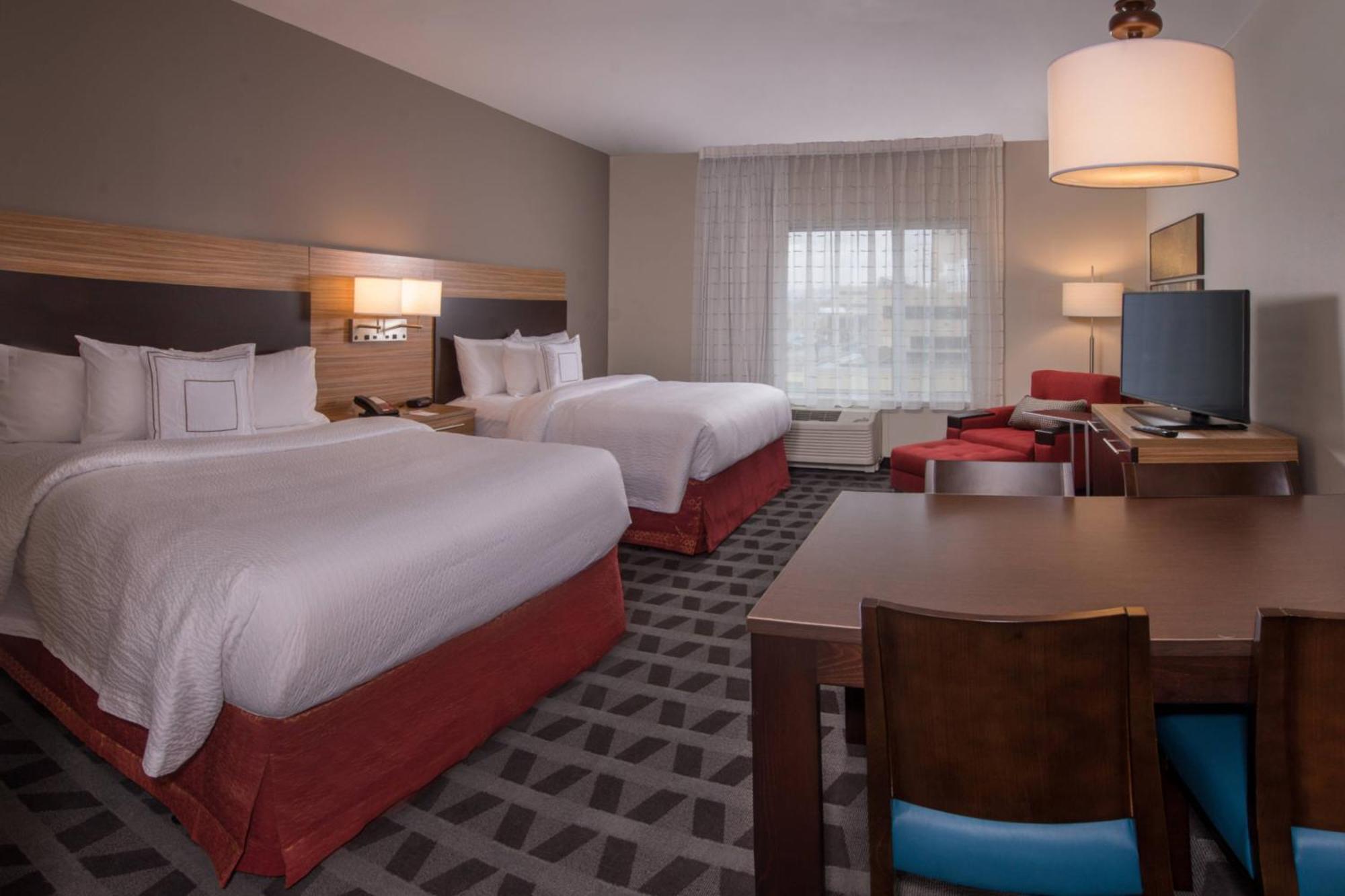 Towneplace Suites By Marriott Алтуна Экстерьер фото